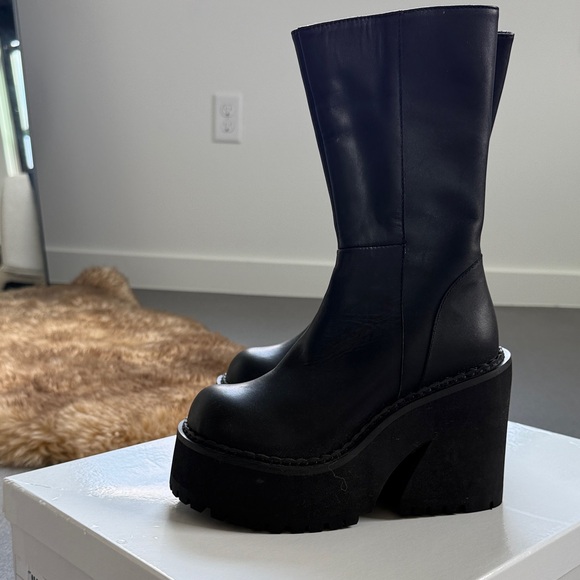 UNIF Black Platform Boots UNWORN - Picture 1 of 7